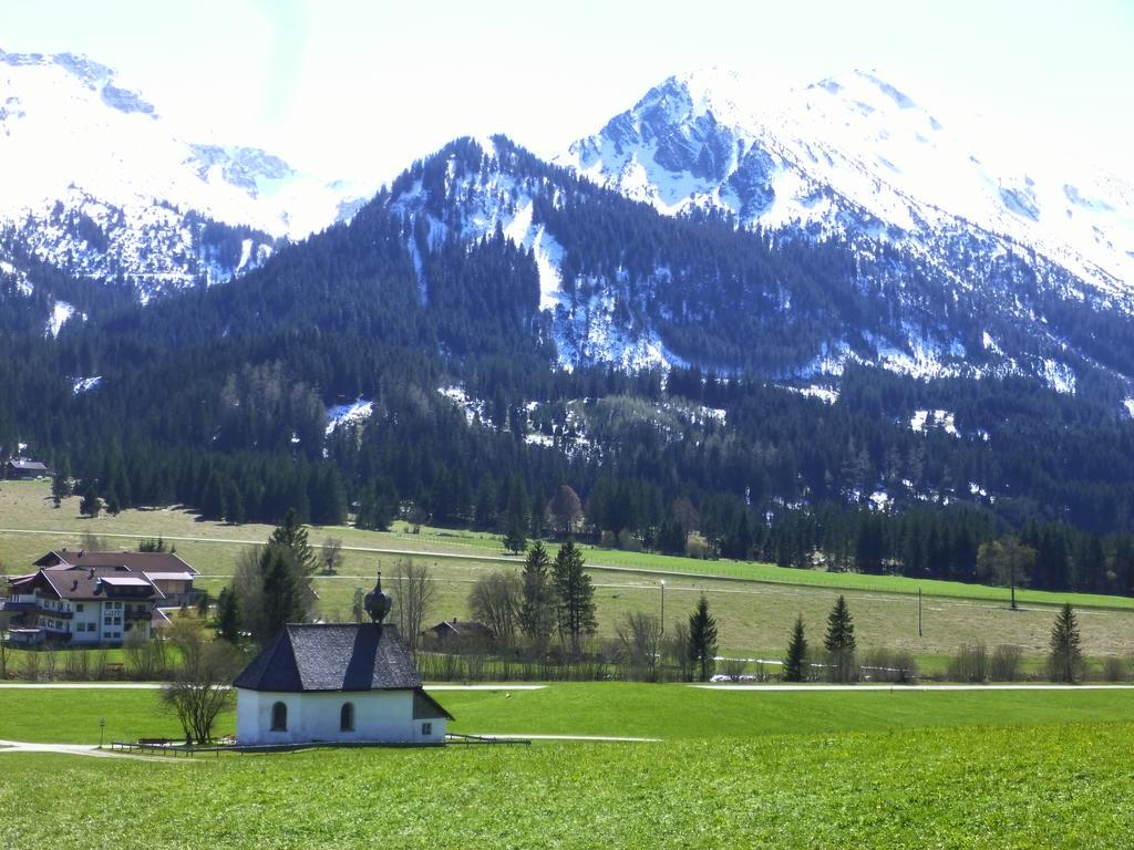 Haus Alpenland Hotell Tannheim Eksteriør bilde